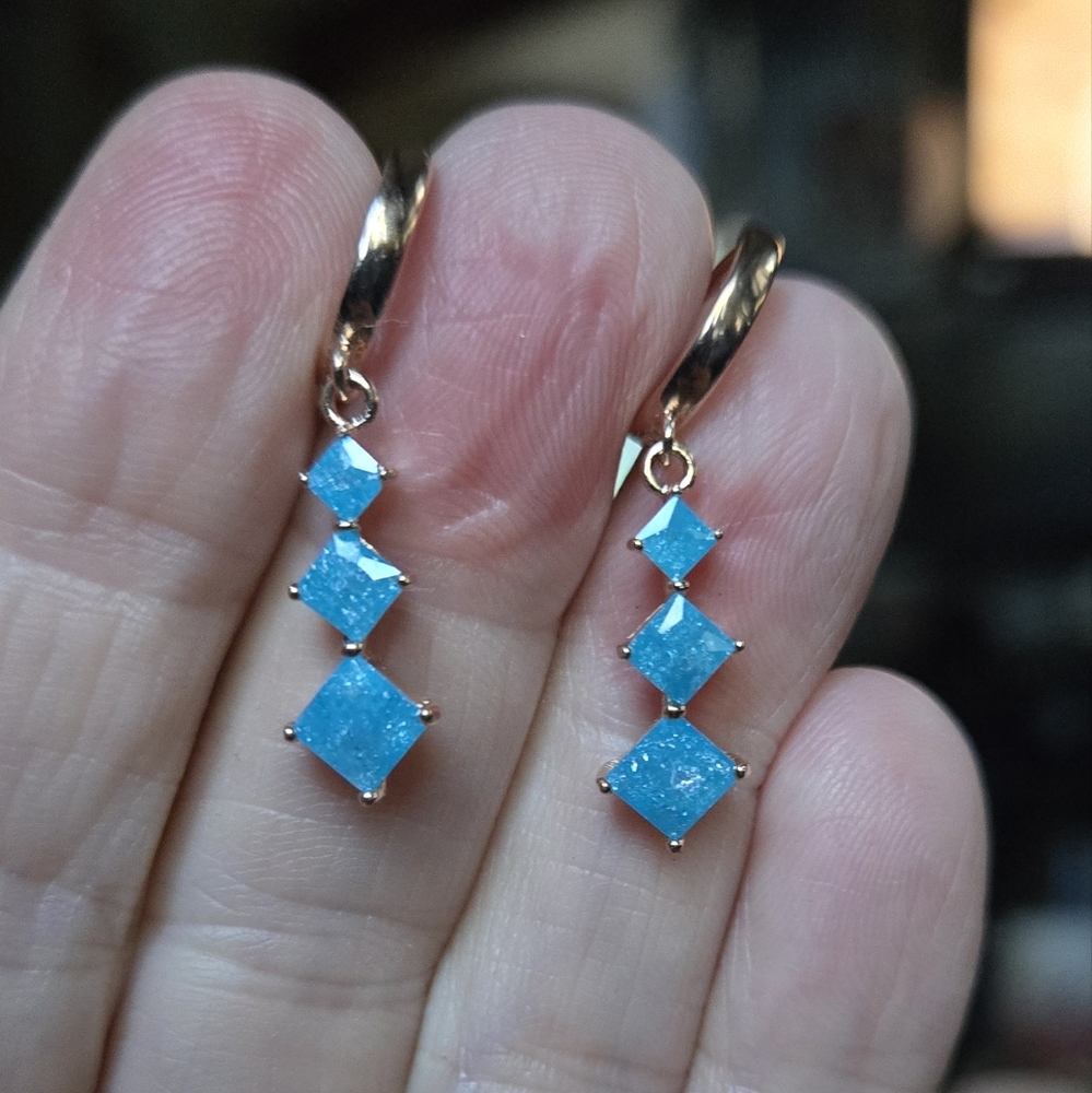 Aquamarine Elegant Blue sterling & gold Earrings - Picture 6 of 8